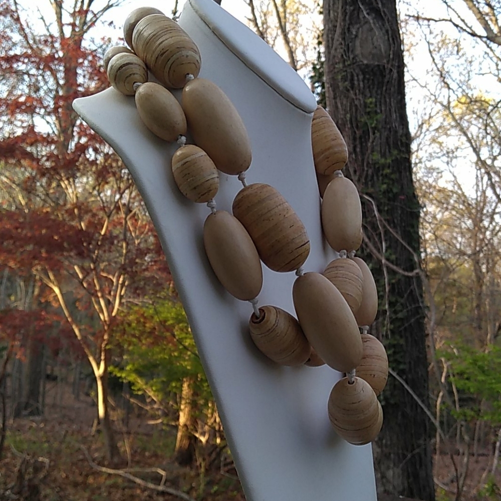 RARE '80s HOLLAND MANOUK BIJOUX 50" Alternating Stacked Solid Wood Bead Necklace - Picture 5 of 16